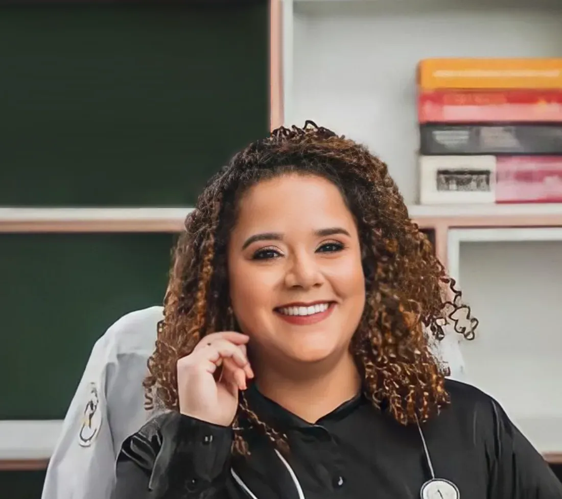 Dra. Valéria Fagundes, médica — CRM PA 17581 — em Marabá, Pará